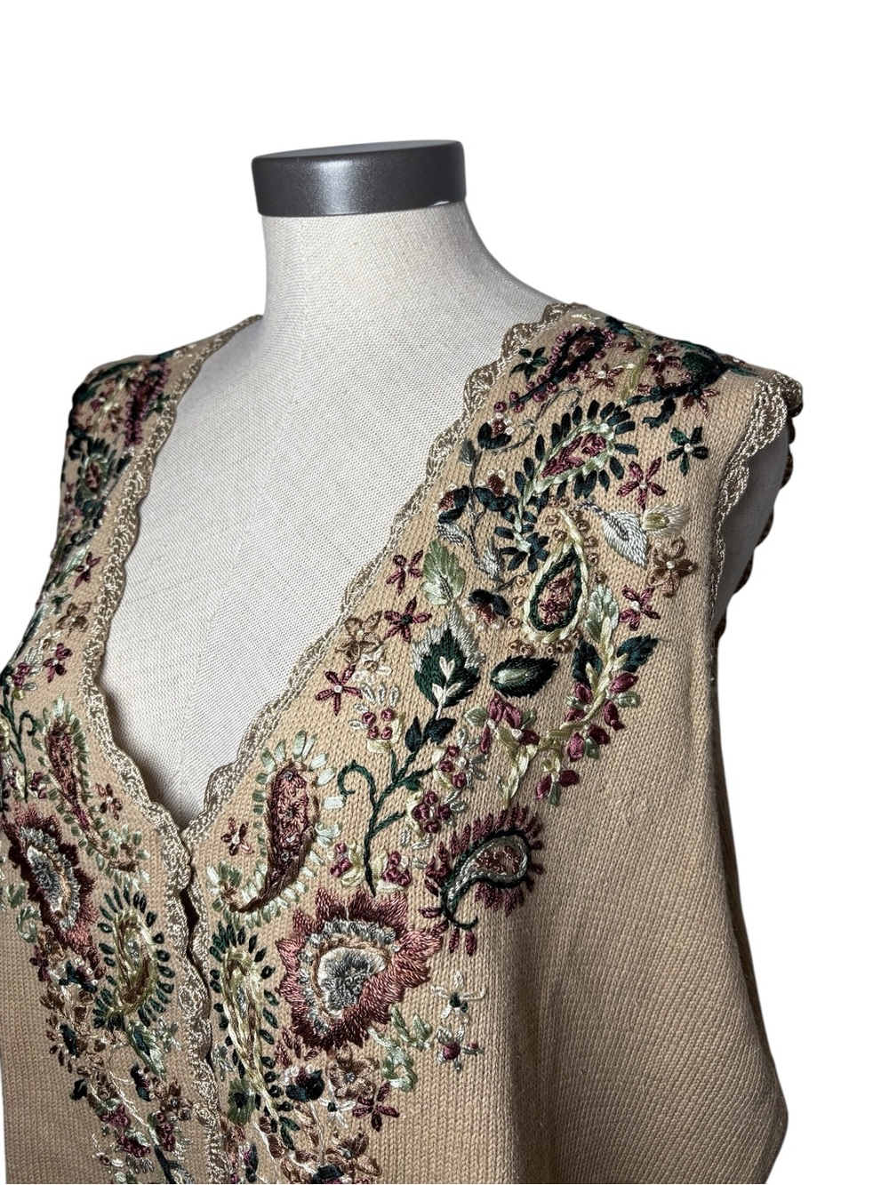 Vintage Erika II Studio 3X Embroidered Knit Vest Floral Paisley Cottagecore - Picture 3 of 6